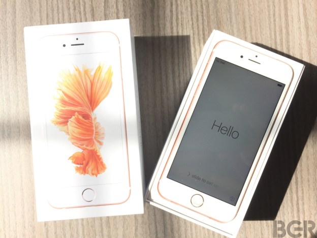 iPhone 6s unboxing: Meet the rose gold iPhone you’ve heard so much 