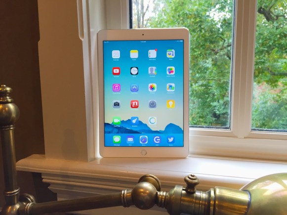 %name Hardcore Android fan explains why the iPad Air 2 beats out every other Android tablet by Authcom, Nova Scotia\s Internet and Computing Solutions Provider in Kentville, Annapolis Valley